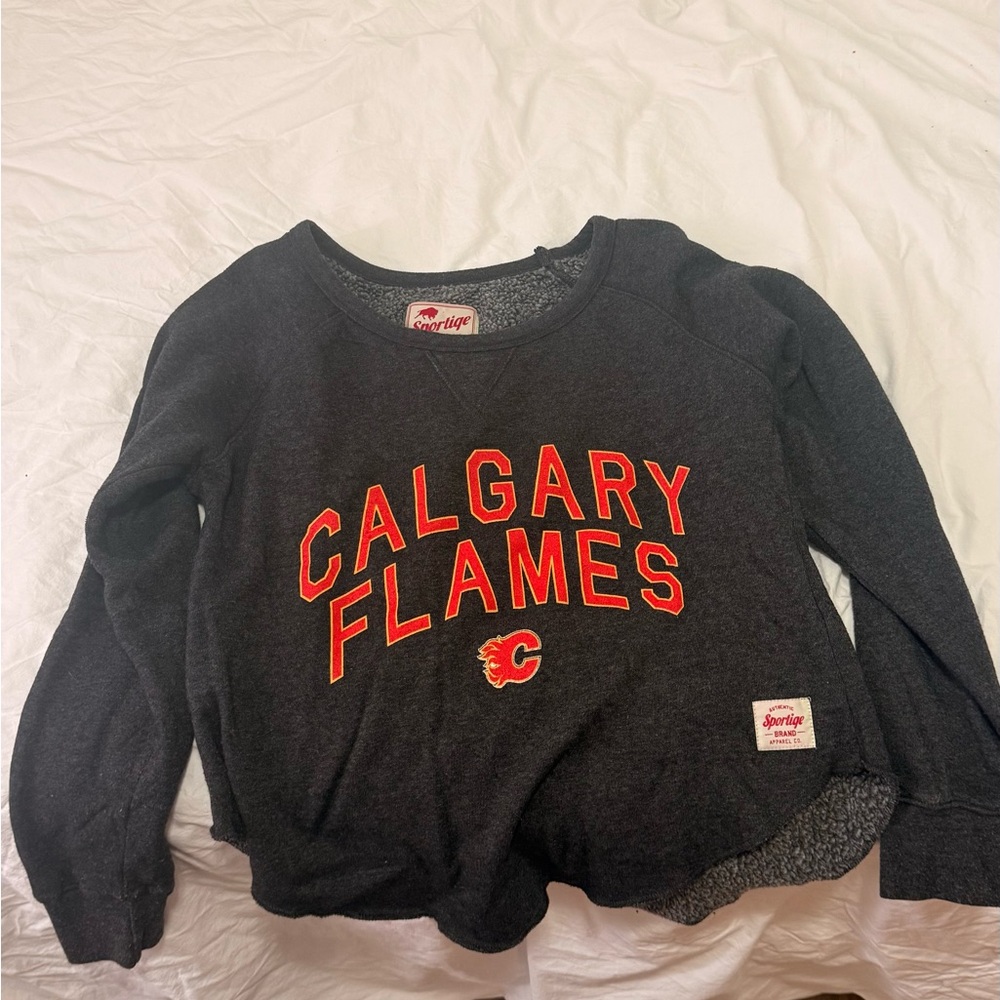 Sportiqe Women's Calgary Flames Crew Neck Sweater - Gray